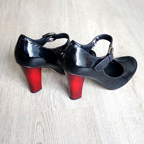 Y2K NINE WEST MARYJANE TWO TONE PATENT LEATHER PUMPS - Picture 3 of 5